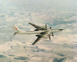 [250px-Tu-95_Bear_J.jpg]