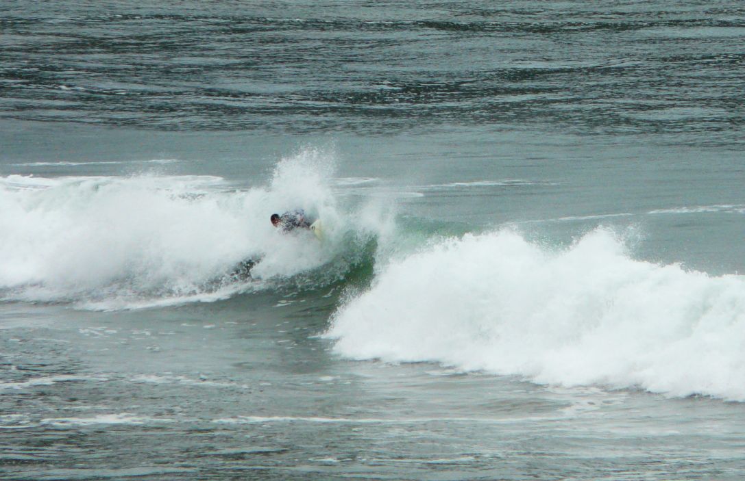 sesión de surf del 07 de marzo del 2008 - islares