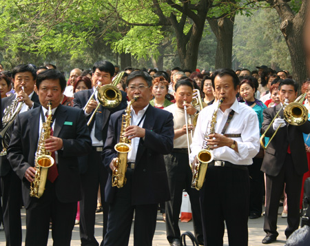 Jingshan Park band, Beijing