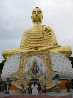 Prayers at the Big Buddha, Wat Tang Sai, Ban Krud