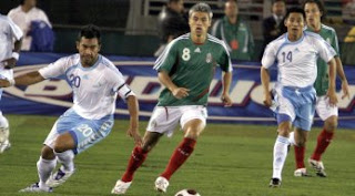 La pasión de 13 millones de guatemaltecos. Selección de Guatemala: Fotos  del juego Guatemala 3 – México 2