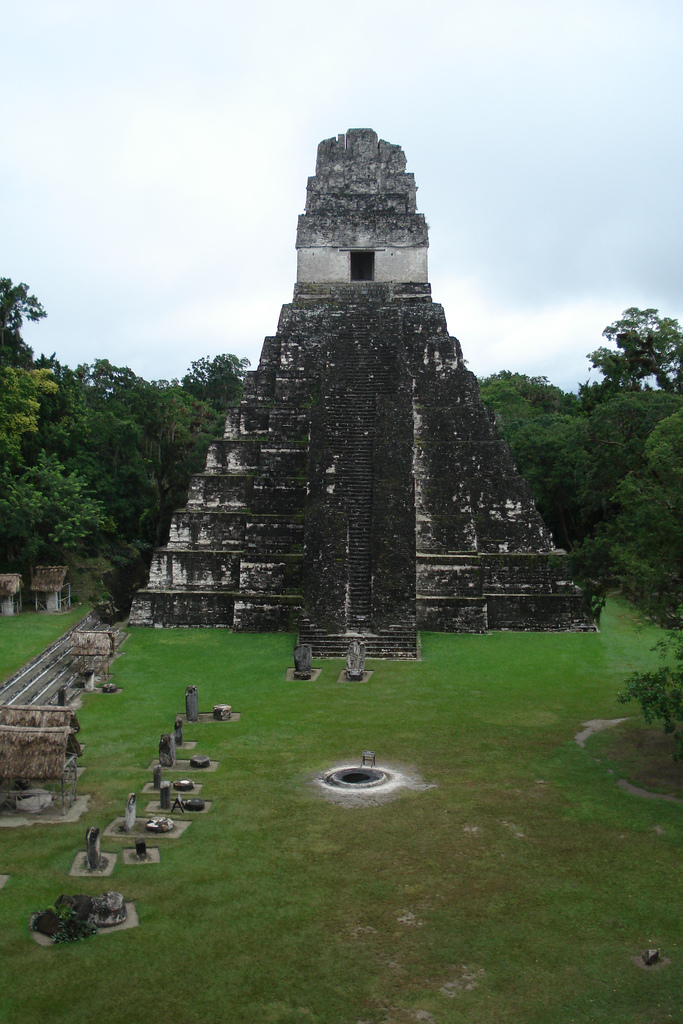 [Tikal.jpg]