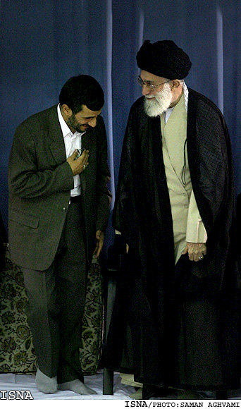 [mahmoud+khamenei.jpg]