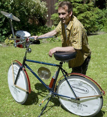 Søren Juel from Drumstick.dk with his Drum Bike - Photo loaned from the shop's website drumstick.dk