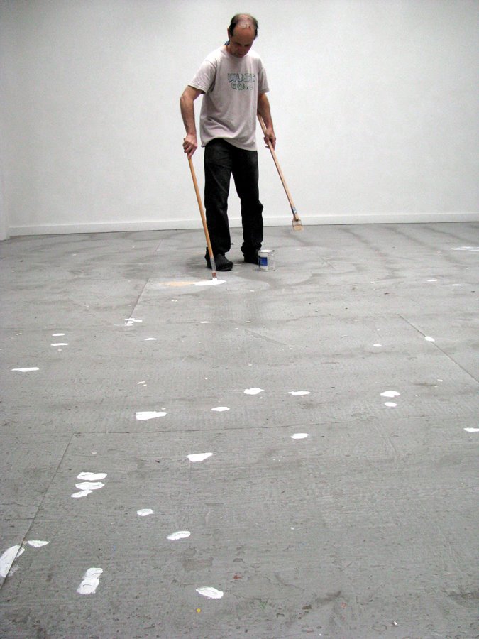 [Jeff+Donovan+patching+the+floor+at+Gallery+80808.jpg]