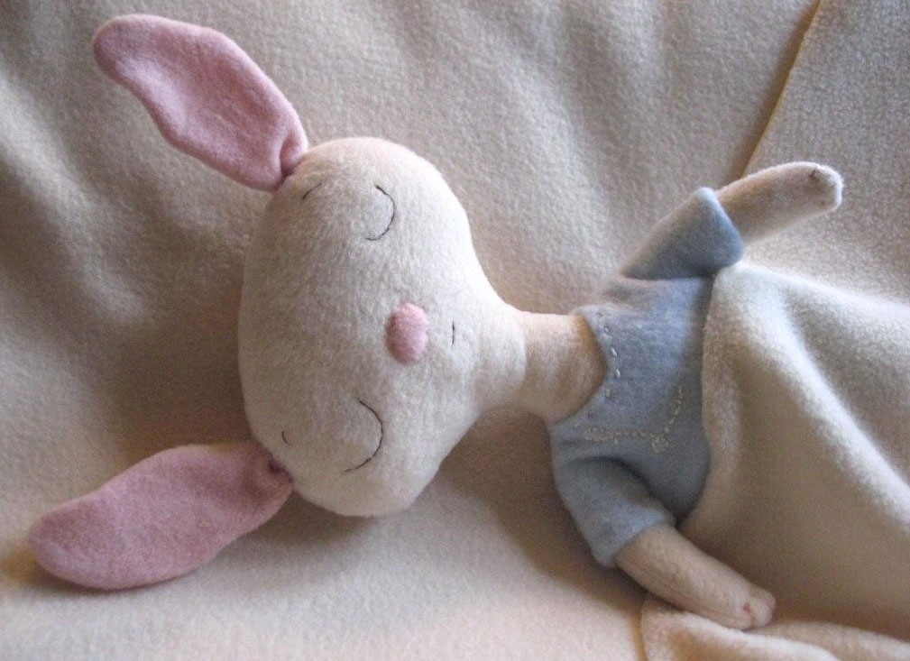 [bunny+napping.jpg]