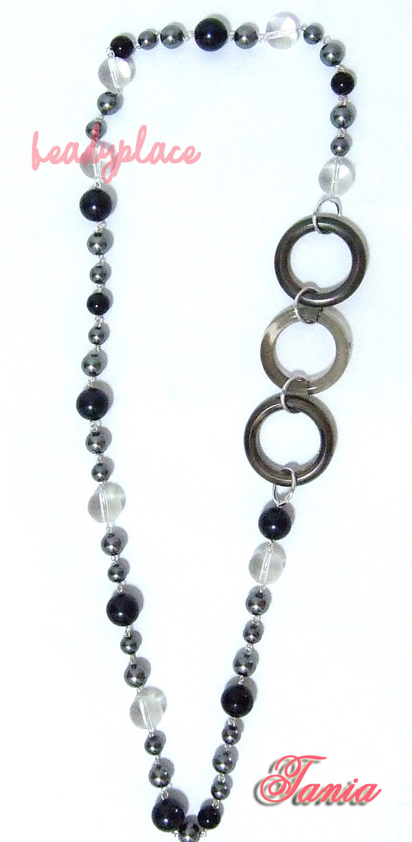 [necklace Tania black grey hoops long.jpg]